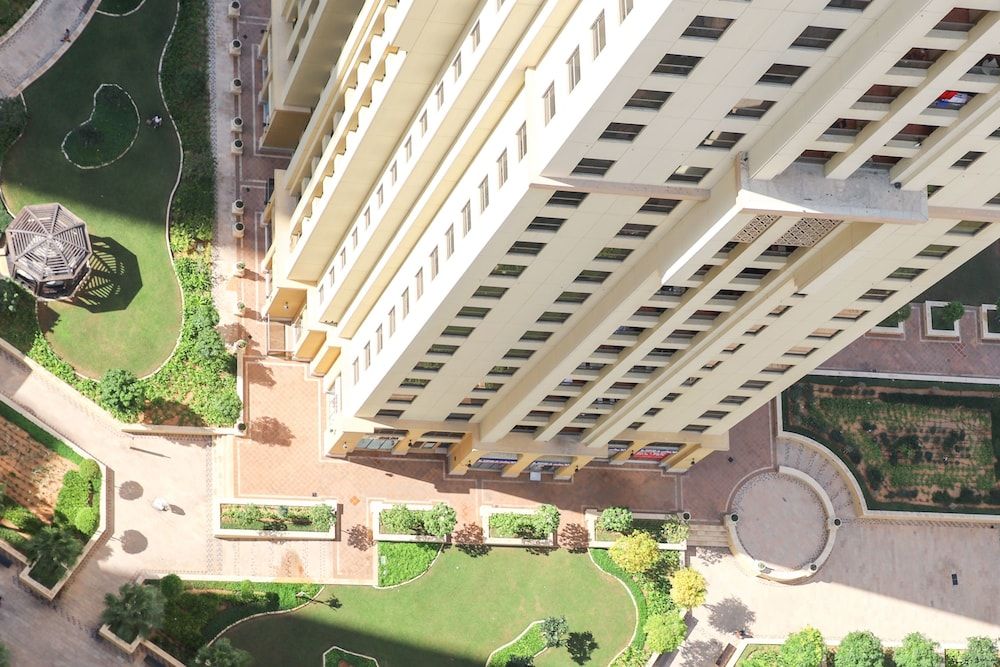 undefined Pelicanstay at JBR walk - Oceanfront 5