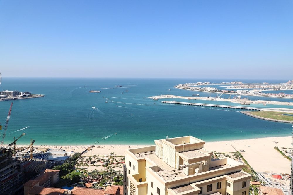undefined Pelicanstay at JBR walk - Oceanfront 4