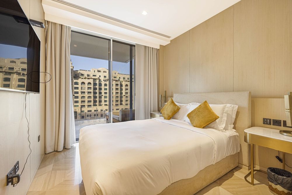 Platinium Holiday Home at Five Residences Palm Jumeirah Dubai