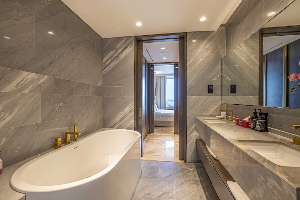 Platinium Holiday Home at Five Residences Palm Jumeirah Dubai