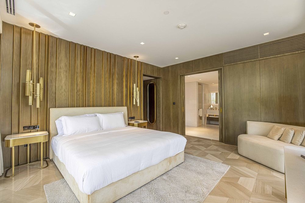 Platinium Holiday Home at Five Residences Palm Jumeirah Dubai