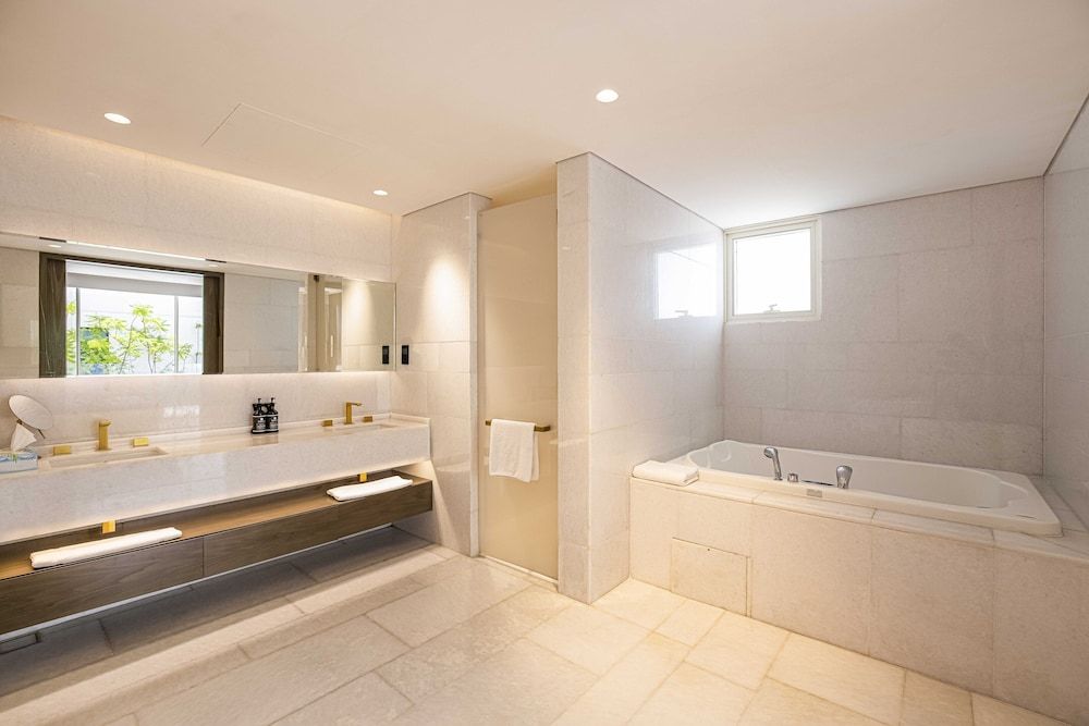 Platinium Holiday Home at Five Residences Palm Jumeirah Dubai