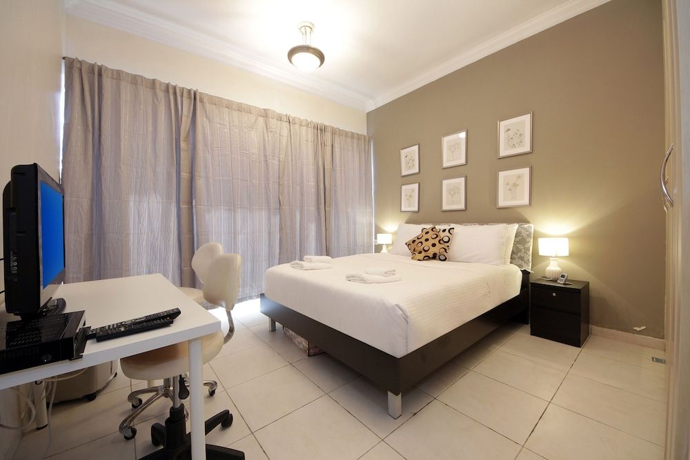 undefined Signature Holiday Home - Al Waleed JLT 2