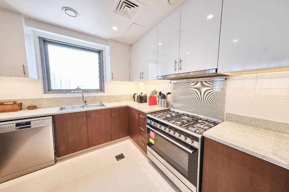 undefined FantaStay Claren Tower 1 7