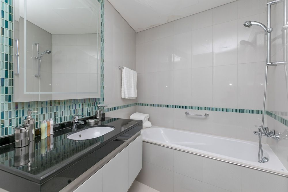 DHH - Damac Heights Apartment, 2 Bedrooms 13