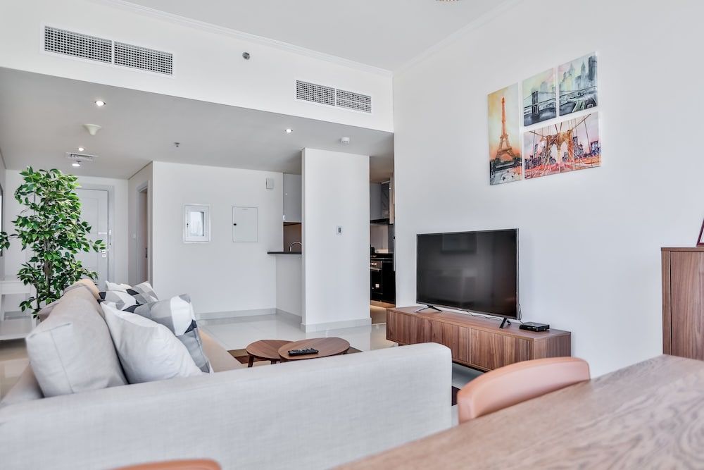 DHH - Damac Heights Apartment, 2 Bedrooms 12