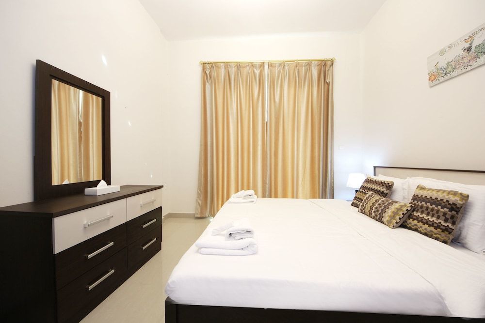 undefined Signature Holiday Home-Elite Residence 1 7