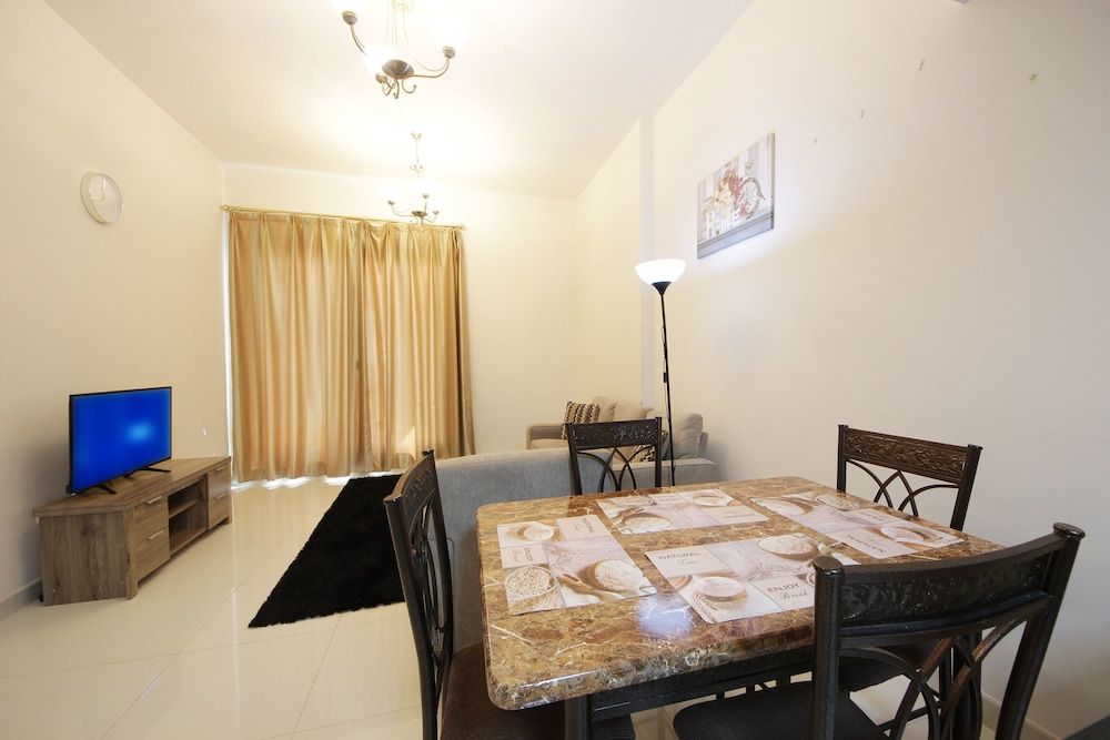 undefined Signature Holiday Home-Elite Residence 1 2