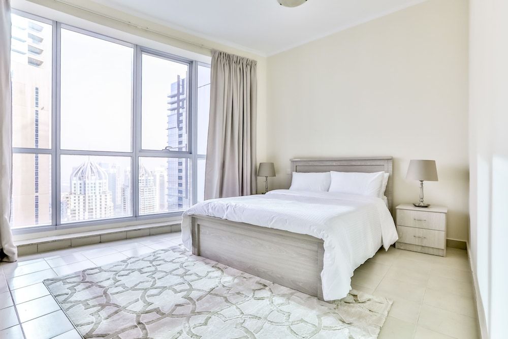 undefined Driven Holiday Homes - Torch Tower 4