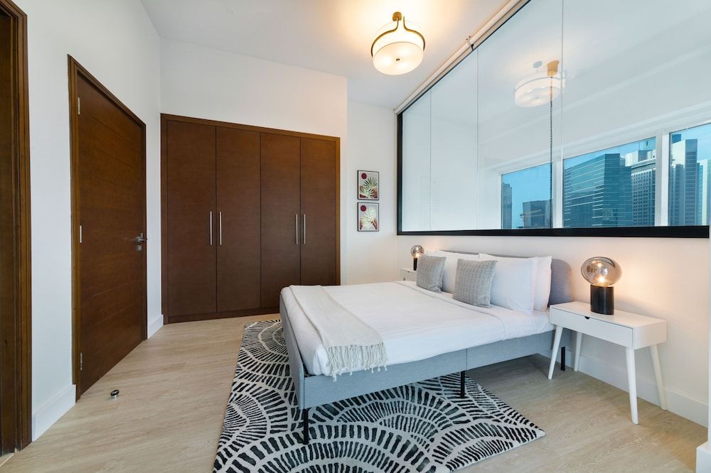 undefined Maison Privee - Spectacular Duplex Apt w/ Canal views 5
