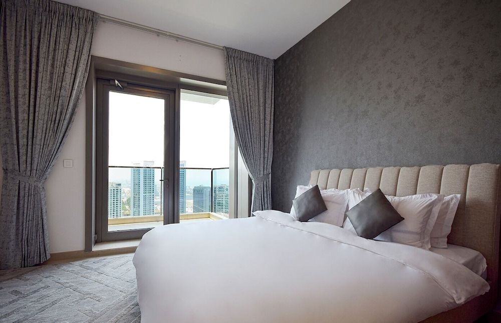 undefined Sparkle Tower 4