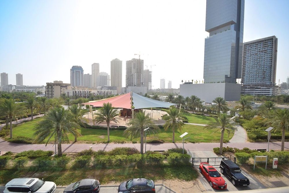 undefined Regent Court 2