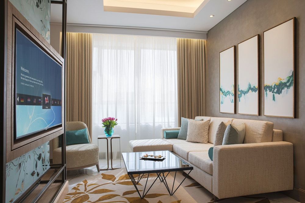 Al Jaddaf Rotana Suite Hotel Room, 2 Twin Beds, City View 3