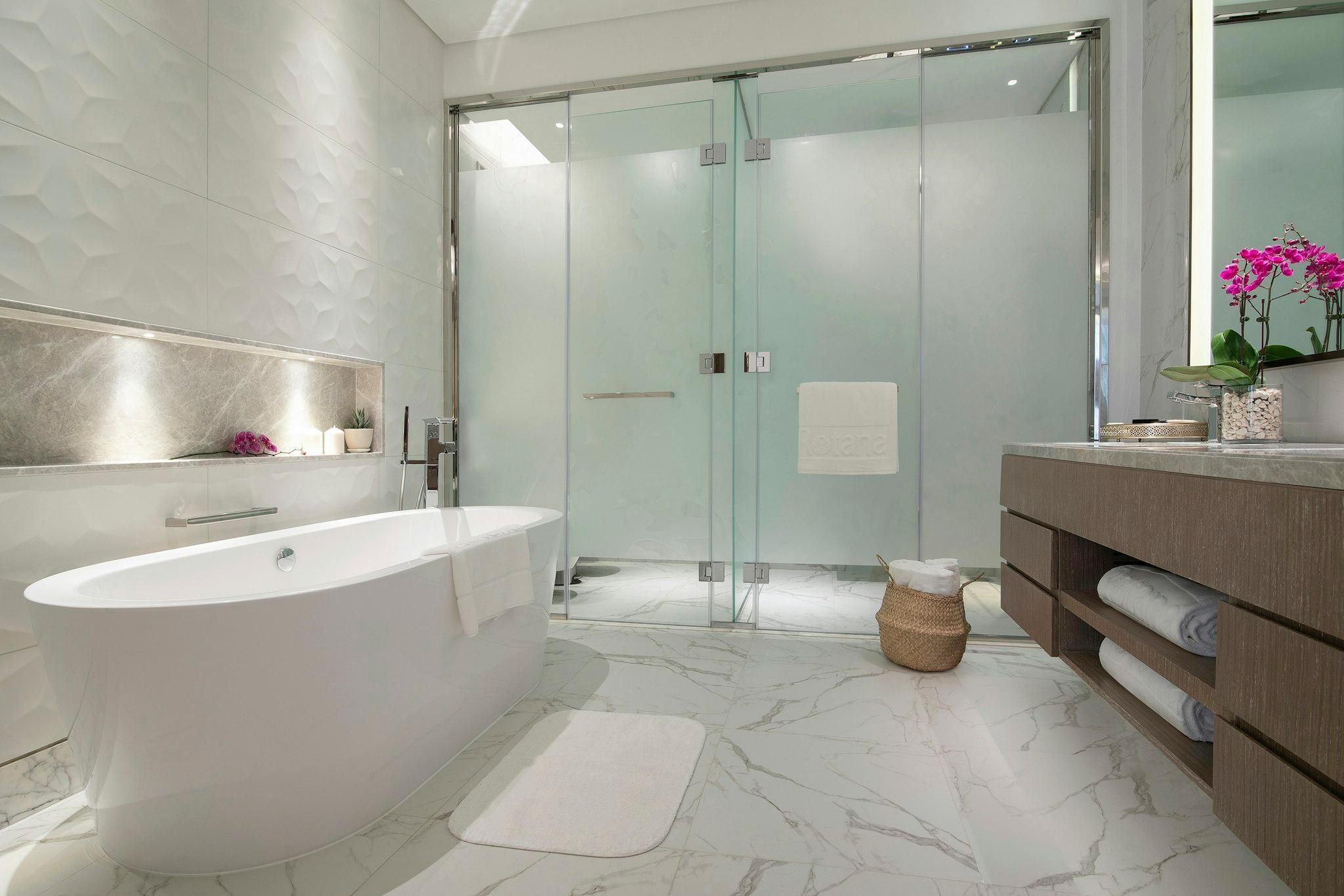 City View Interconnecting Family Rooms