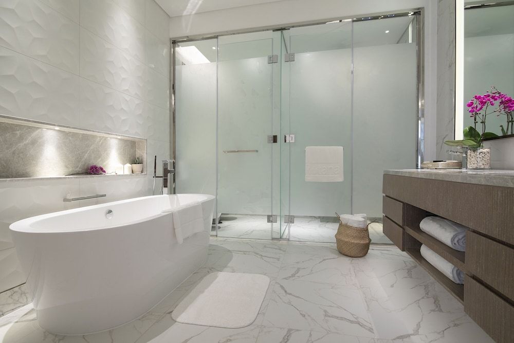 Al Jaddaf Rotana Suite Hotel Room, 2 Twin Beds, City View 5