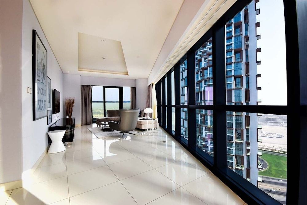 Paramount Standard Apartment, 2 Bedrooms, Pool Access 6