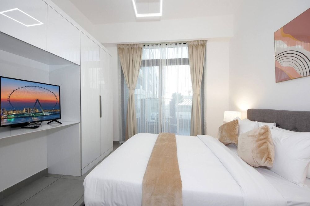 Amazing Jvc Studio Three Studio, Multiple Bedrooms, Balcony 13