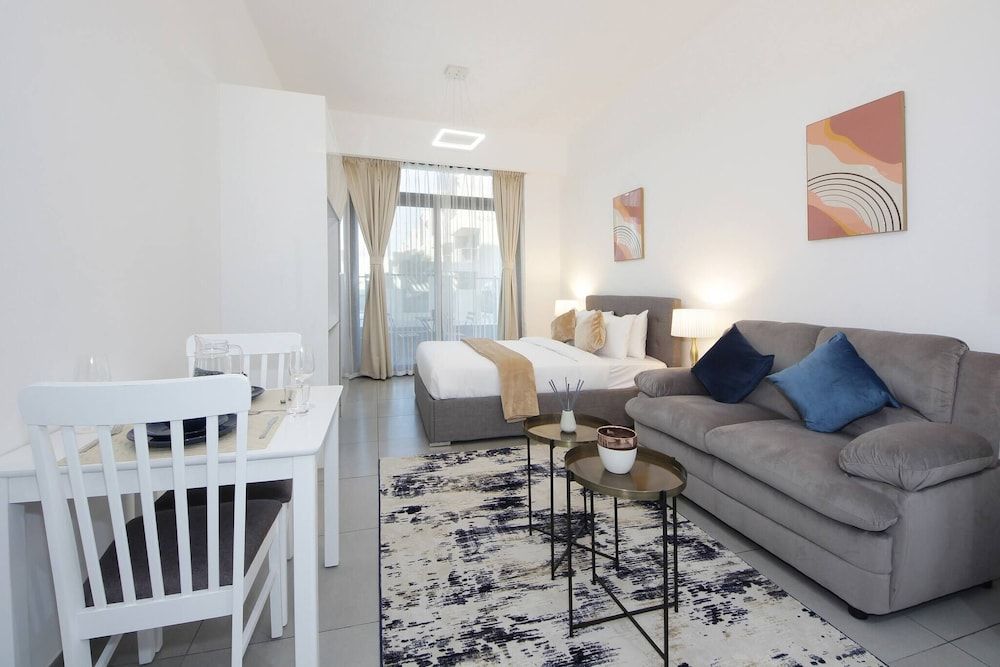 Amazing Jvc Studio Three Studio, Multiple Bedrooms, Balcony 8