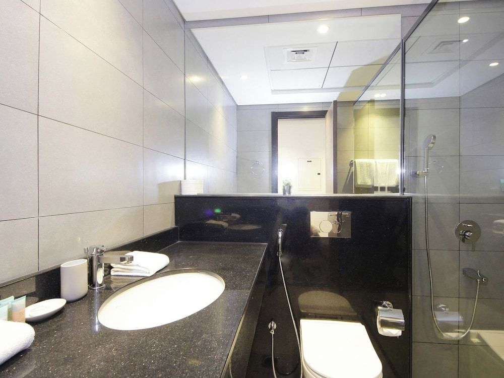 Amazing Jvc Studio Three Studio, Multiple Bedrooms, Balcony 15