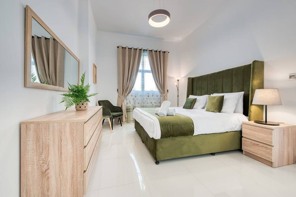 undefined Dezire Beautiful Spacious Brand New With Balcony 10