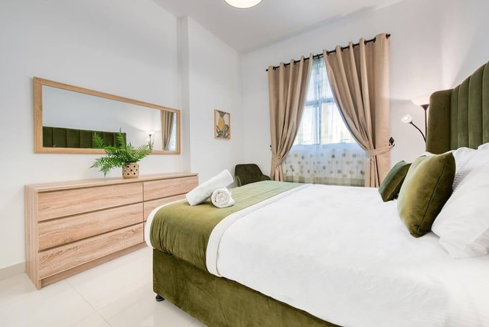 undefined Dezire Beautiful Spacious Brand New With Balcony 6