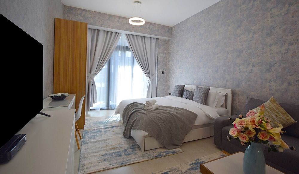 undefined Pantheon Elysee 5