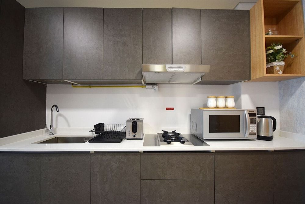 undefined Pantheon Elysee 8