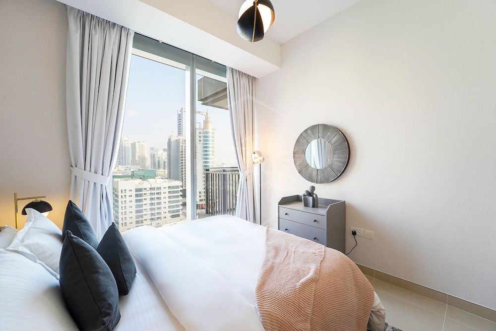 undefined 52|42 Tower 6