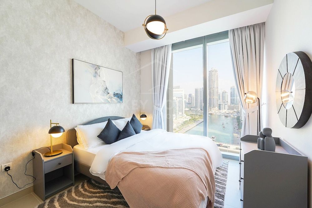 undefined 52|42 Tower 4