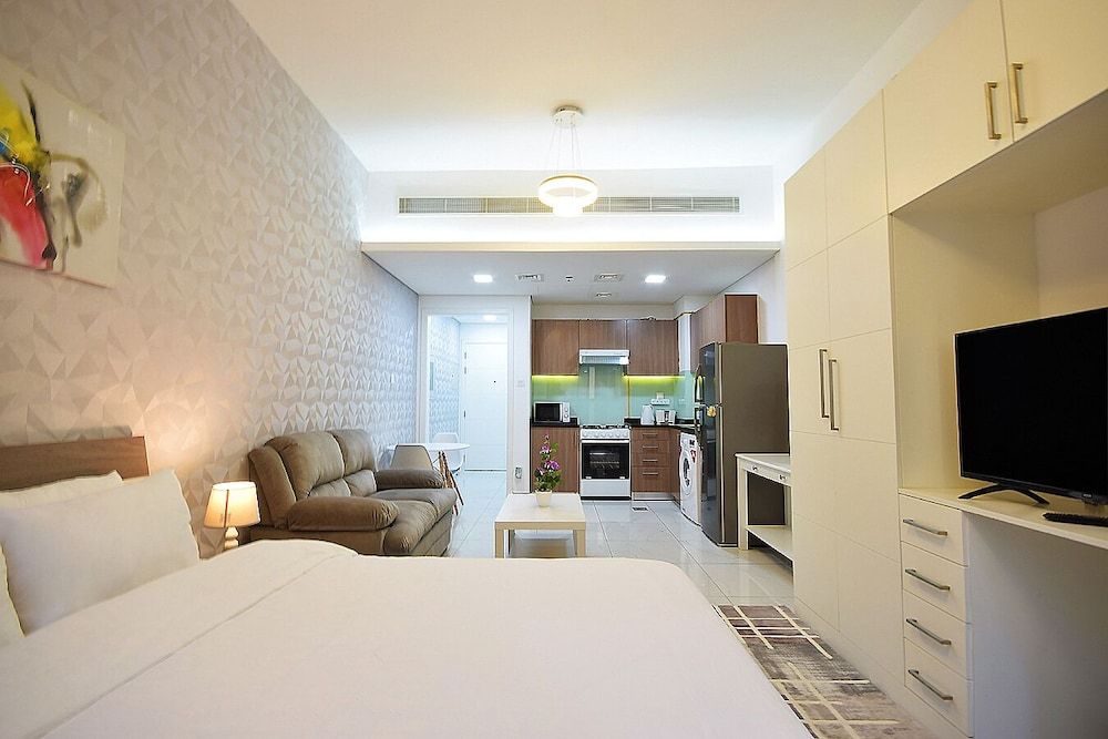 undefined Crystal Residence 6