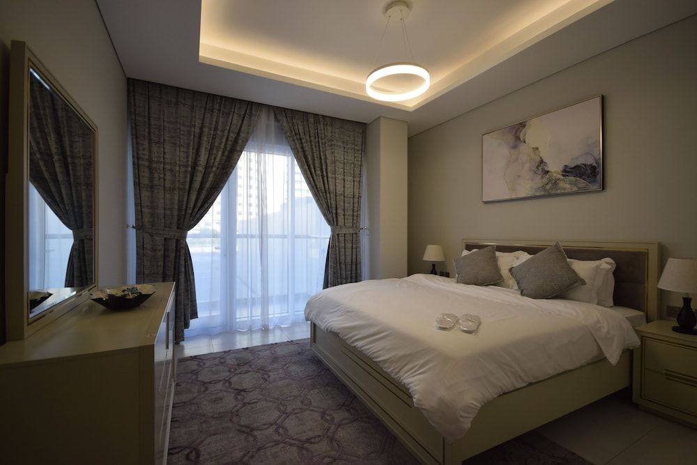 undefined Regent Court 114 6