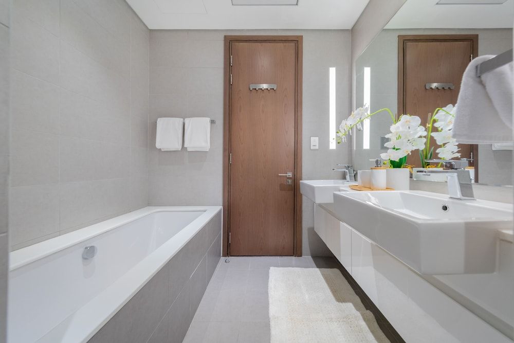 EDEN'S Homes & Villas - Millennium Atria Residences Premium Apartment, 3 Bedrooms, Non Smoking, City View 10