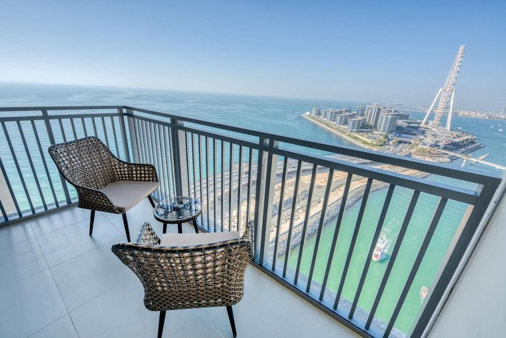 undefined Exclusive Sea View Apartment on the Arabian Gulf 2