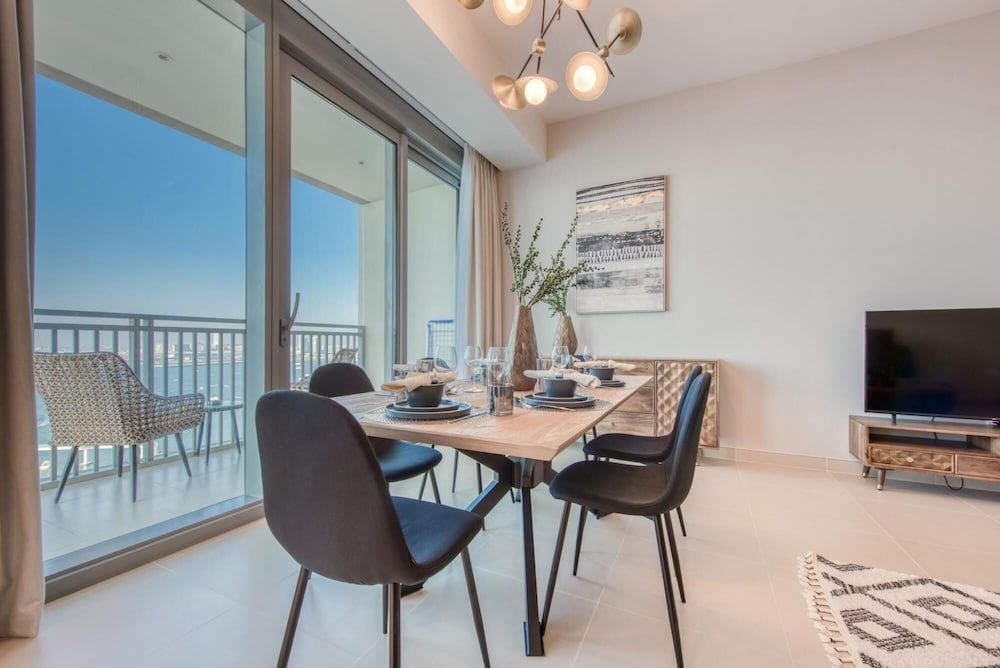 undefined Exclusive Sea View Apartment on the Arabian Gulf 8