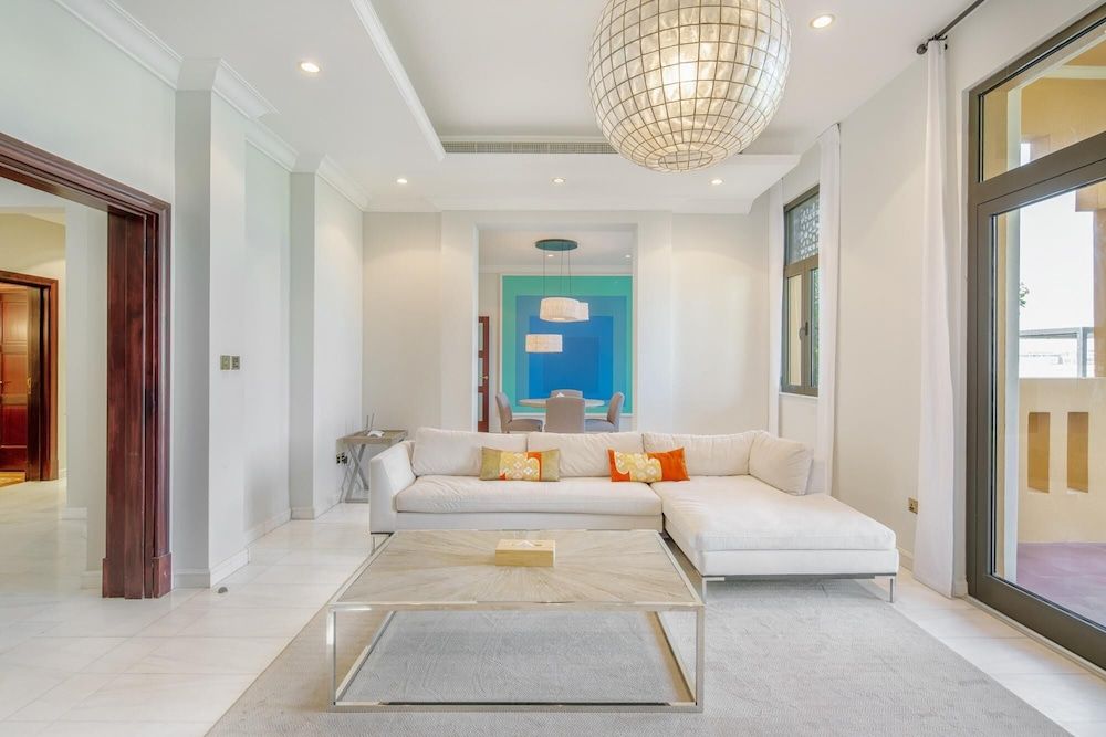 undefined Prvt Pool Beach in Luxury Palm Jumeirah Villa 6