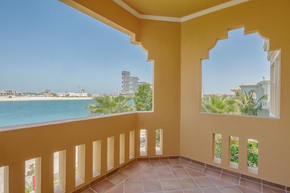 undefined Prvt Pool Beach in Luxury Palm Jumeirah Villa 5