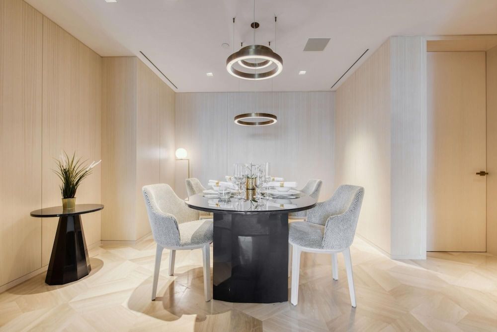 undefined Serene Seaview 1 Bedroom In Five 10