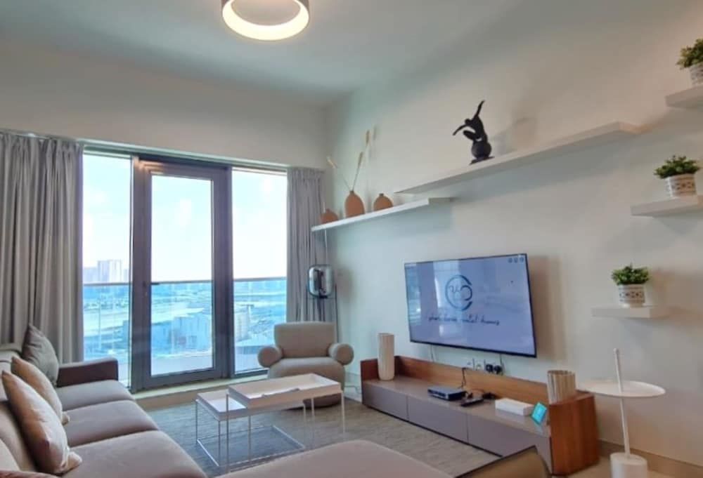 undefined 360 Vacation – THE BAY Residence 1BR Apartment 3