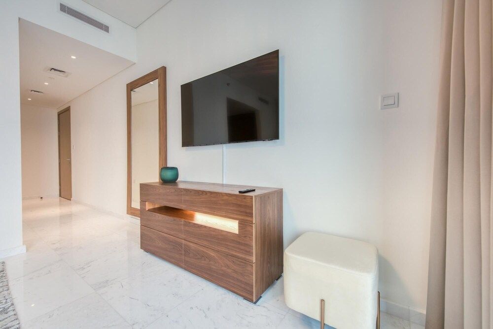 Sea View Style and Beach Vibes 1 BR Apartment 72