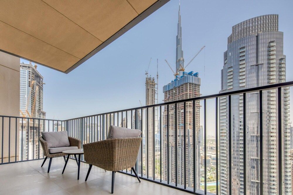 Sea View Style and Beach Vibes 1 BR Apartment 88
