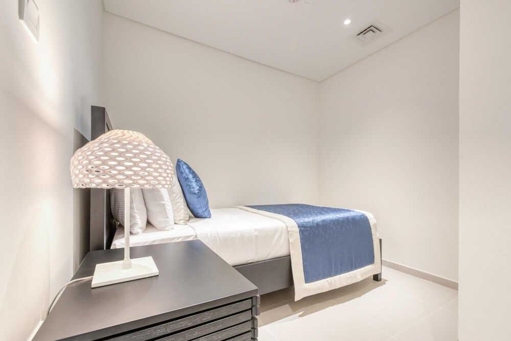 Sea View Style and Beach Vibes 1 BR Apartment 20