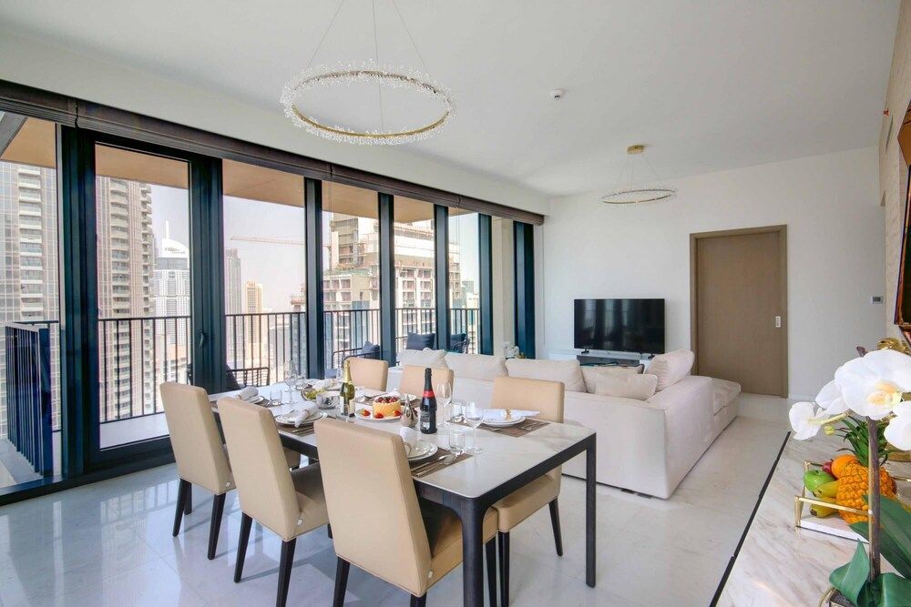 Sea View Style and Beach Vibes 1 BR Apartment 13