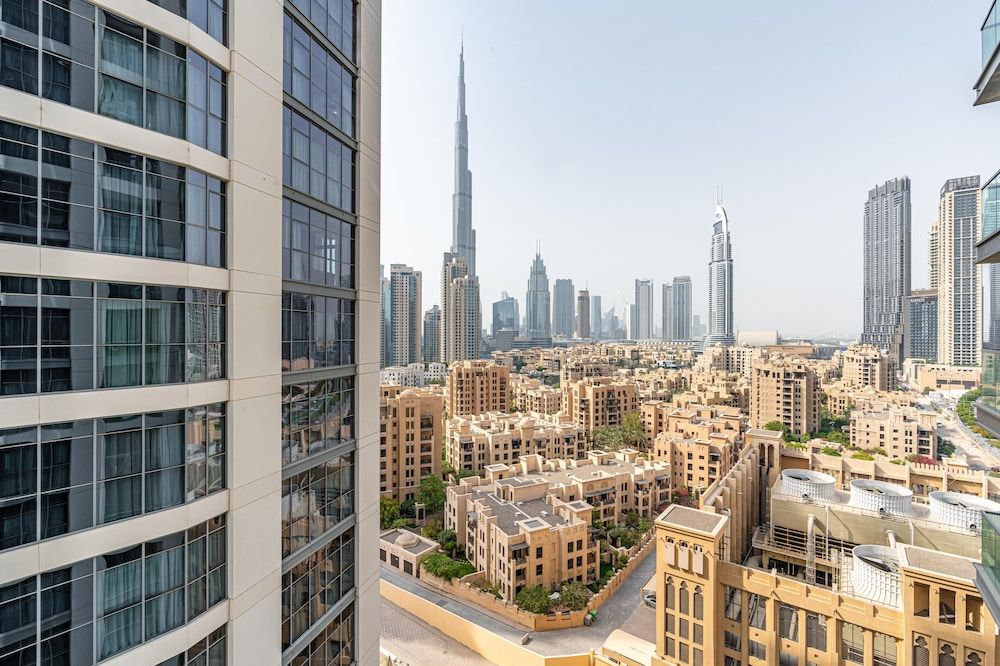 undefined Lux BnB Bellevue Tower - Burj Views 3