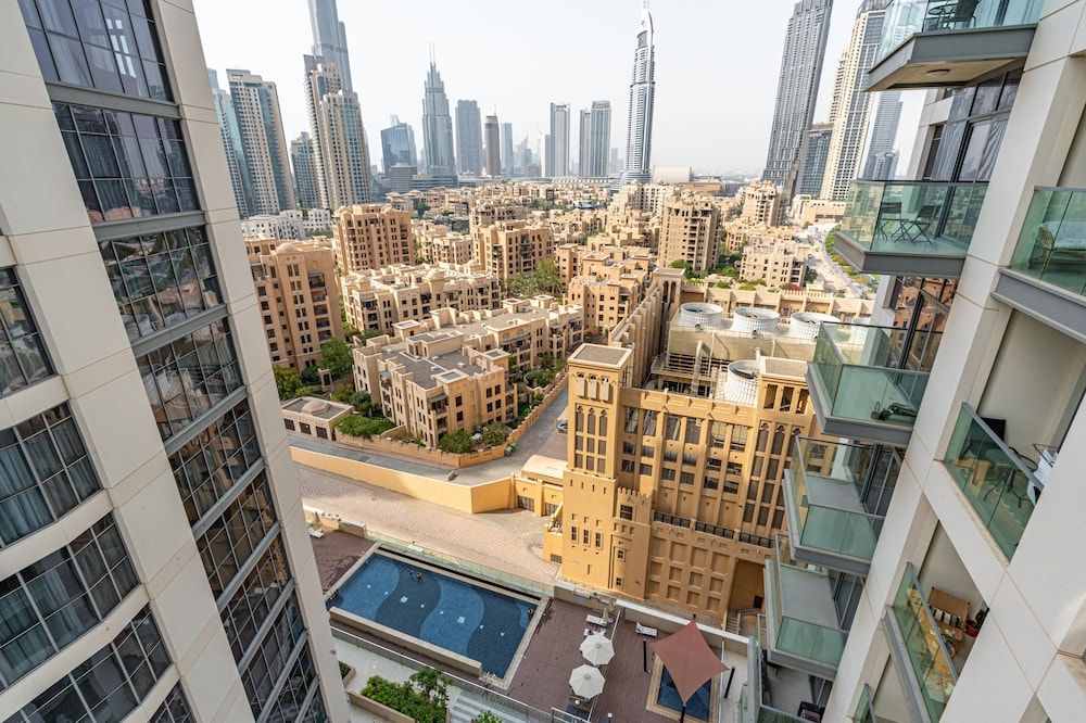 undefined Lux BnB Bellevue Tower - Burj Views 7