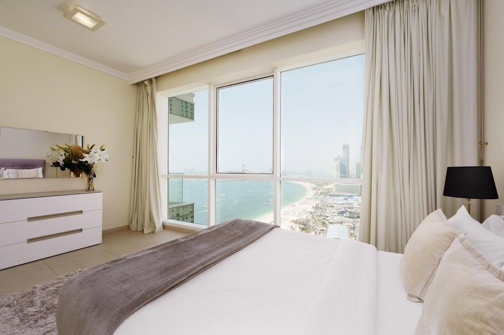 Jaw-dropping Sea Vw in Luxury Apt w Delux Fittings Apartment 26