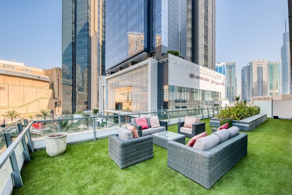 Luxury Apt w Private Jacuzzi Overlooking the Water Apartment 46