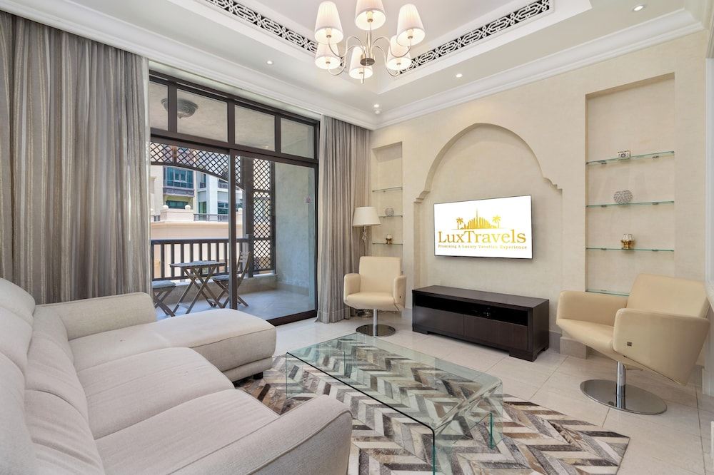 undefined Lux BnB I Souk Al Bahar I Burj Khalifa Views 2