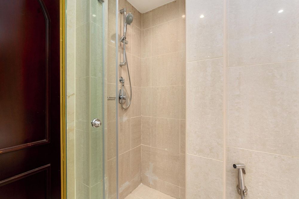 Lux BnB I Souk Al Bahar I Burj Khalifa Views Luxury Apartment 22