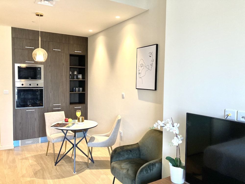 undefined Amazing Studio With Balcony in Park View Dubai 4