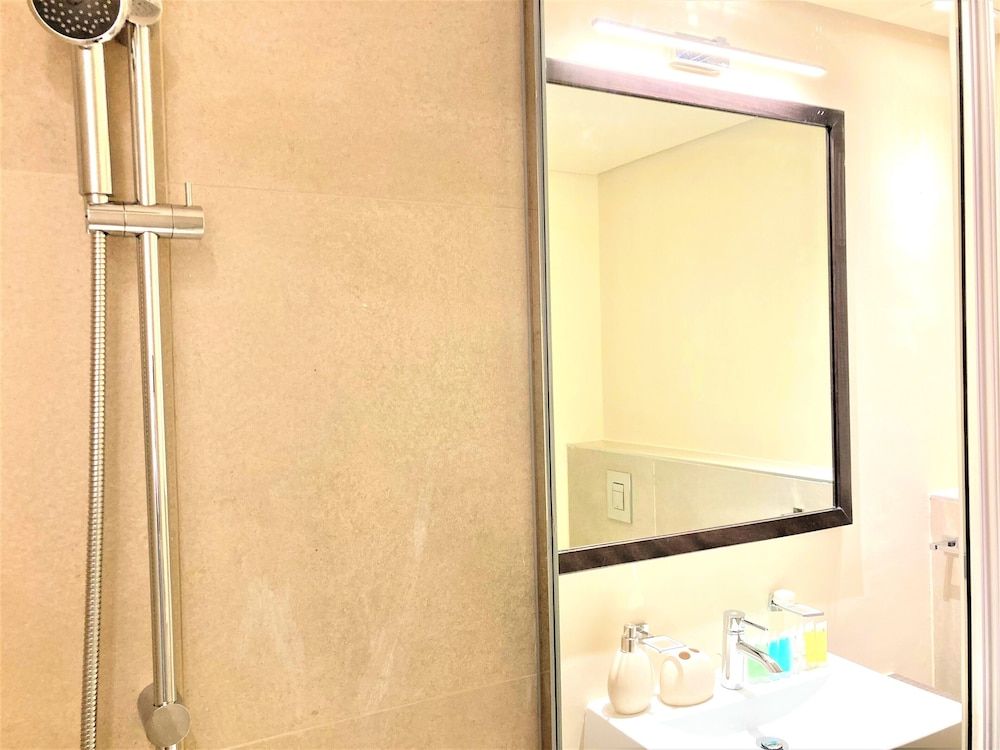 Amazing Studio With Balcony in Park View Dubai Apartment (0 Bedroom) 7